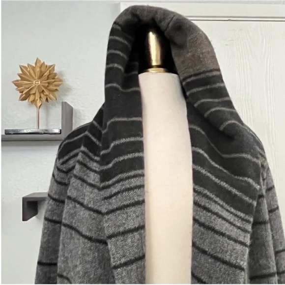 VINCE Yak/Wool Tan Taupe Ombre Hooded Cardigan Sz Small - Picture 6 of 13